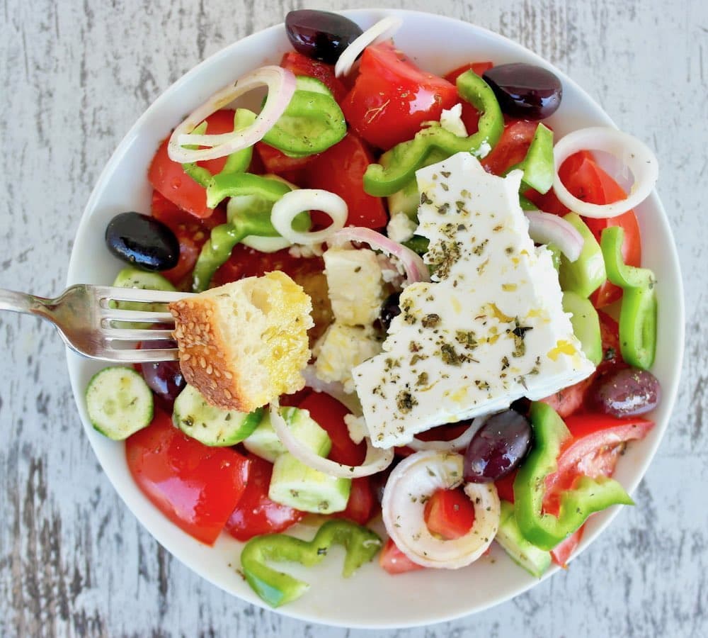 authentic-Greek-salad-recipe-1