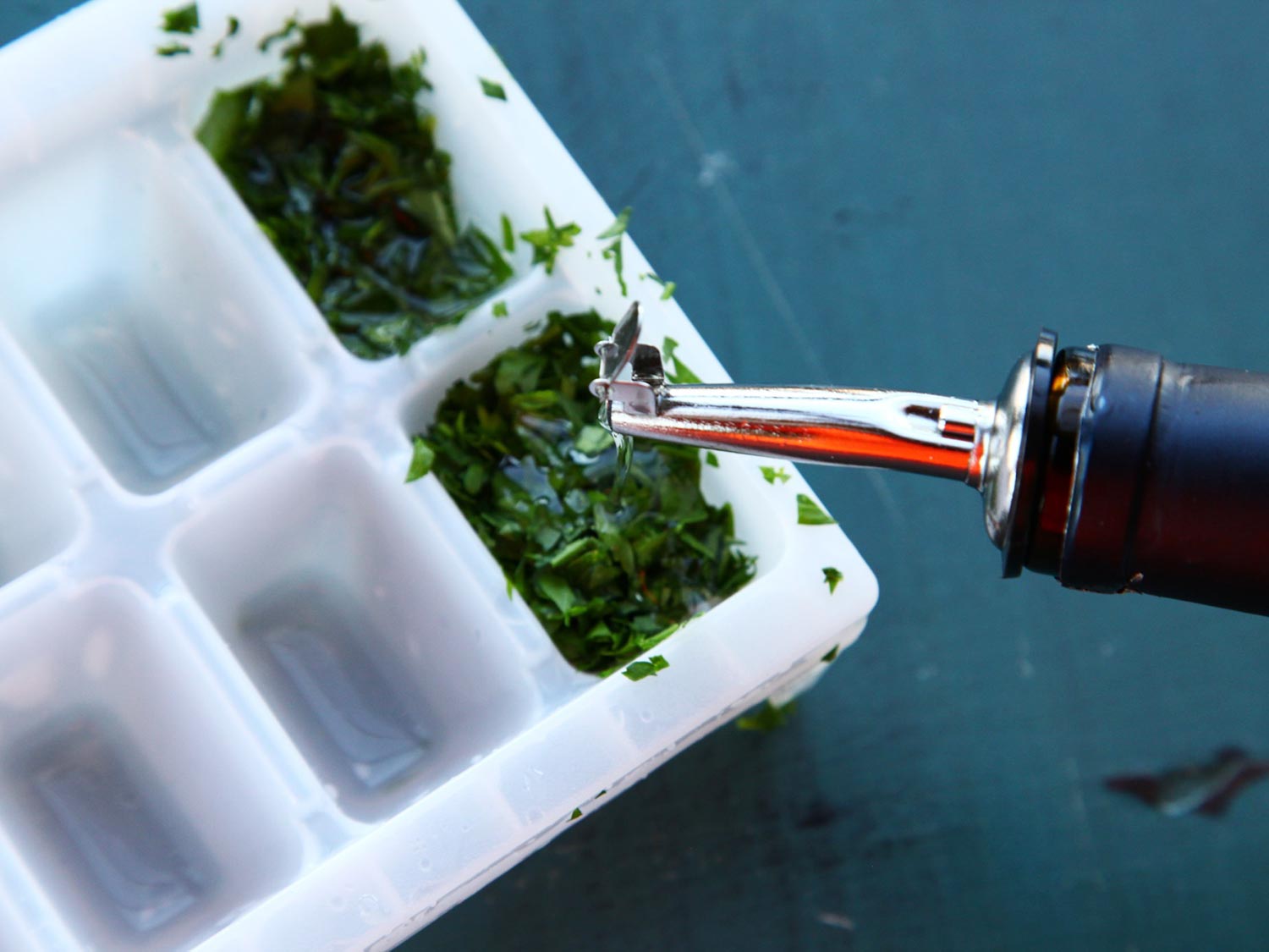freezing-herbs