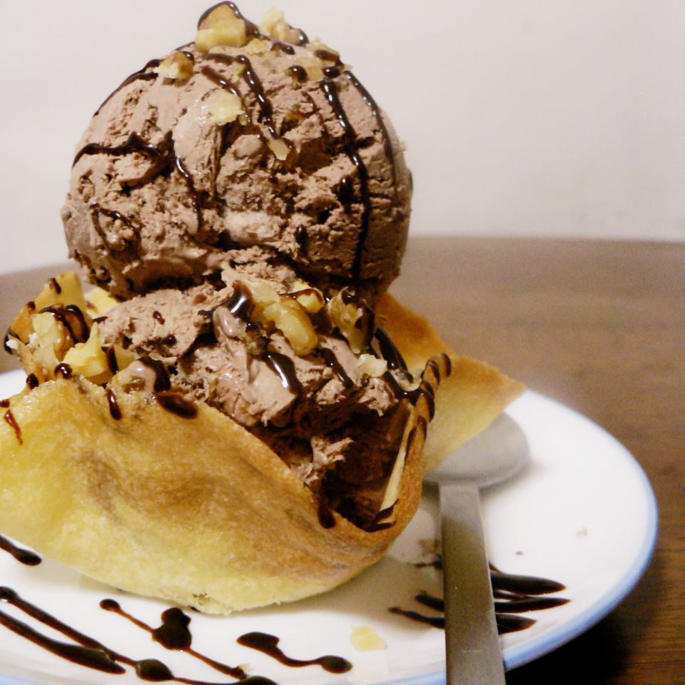 chocolate velvet ice cream
