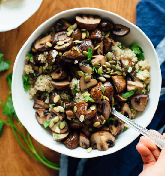 roasted-mushrooms-with-herbed-quinoa