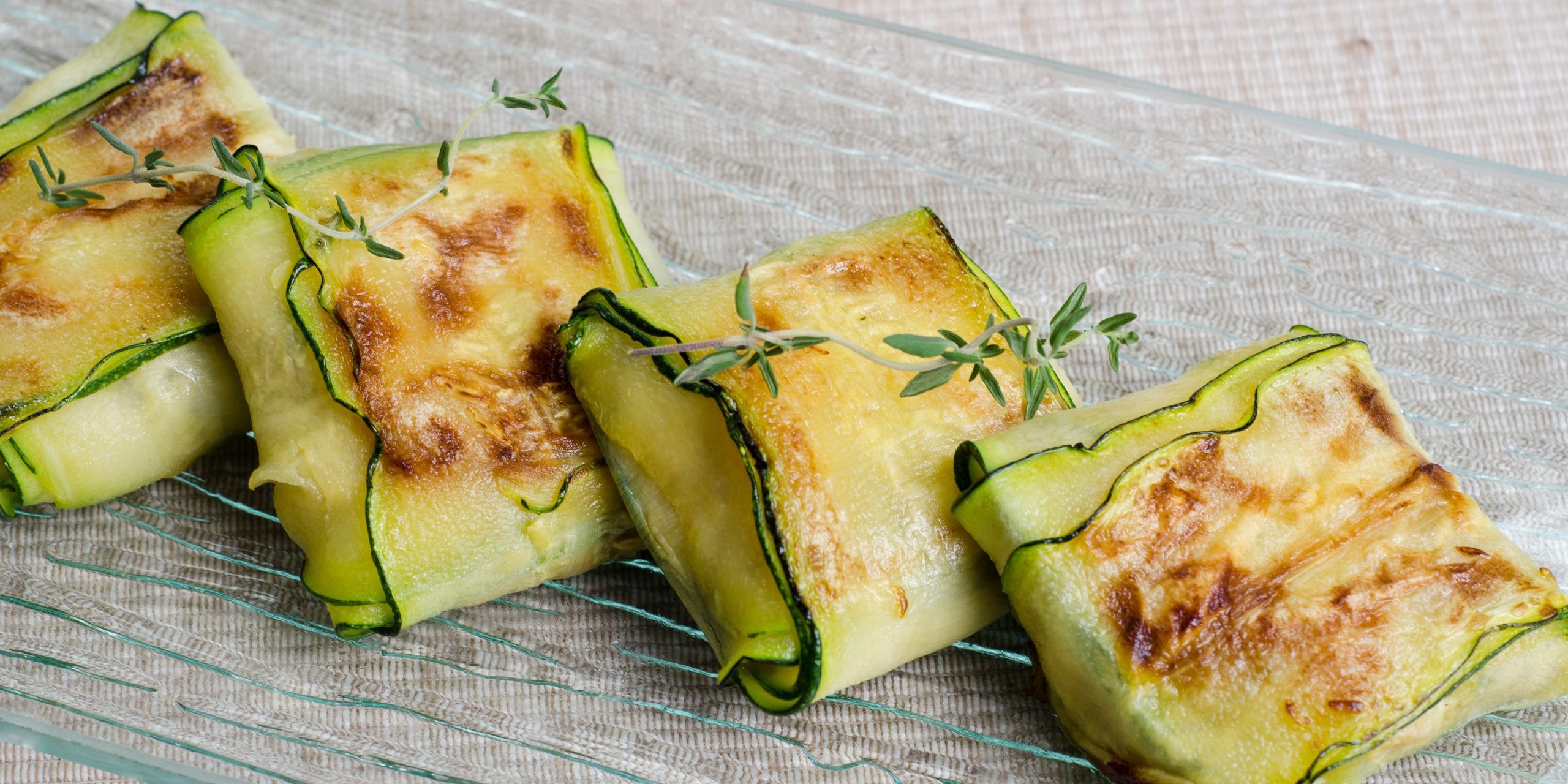 zucchini ravioli with shrimp – spanish food