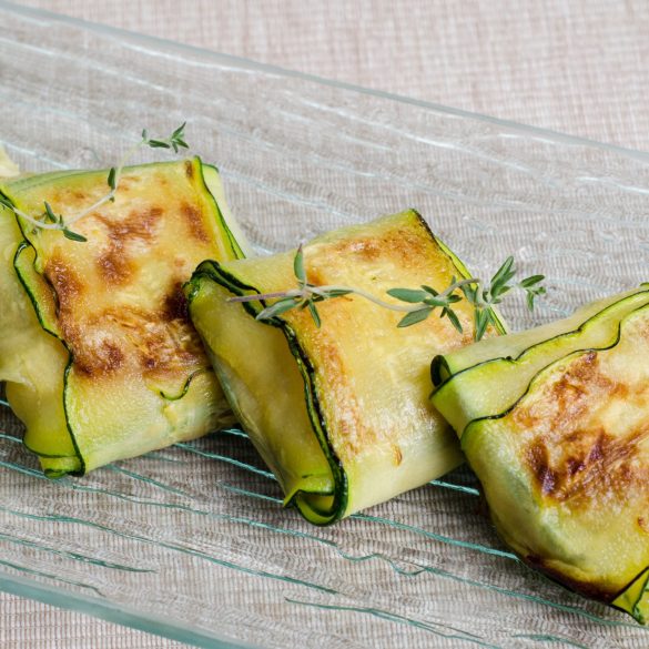 zucchini ravioli with shrimp - spanish food