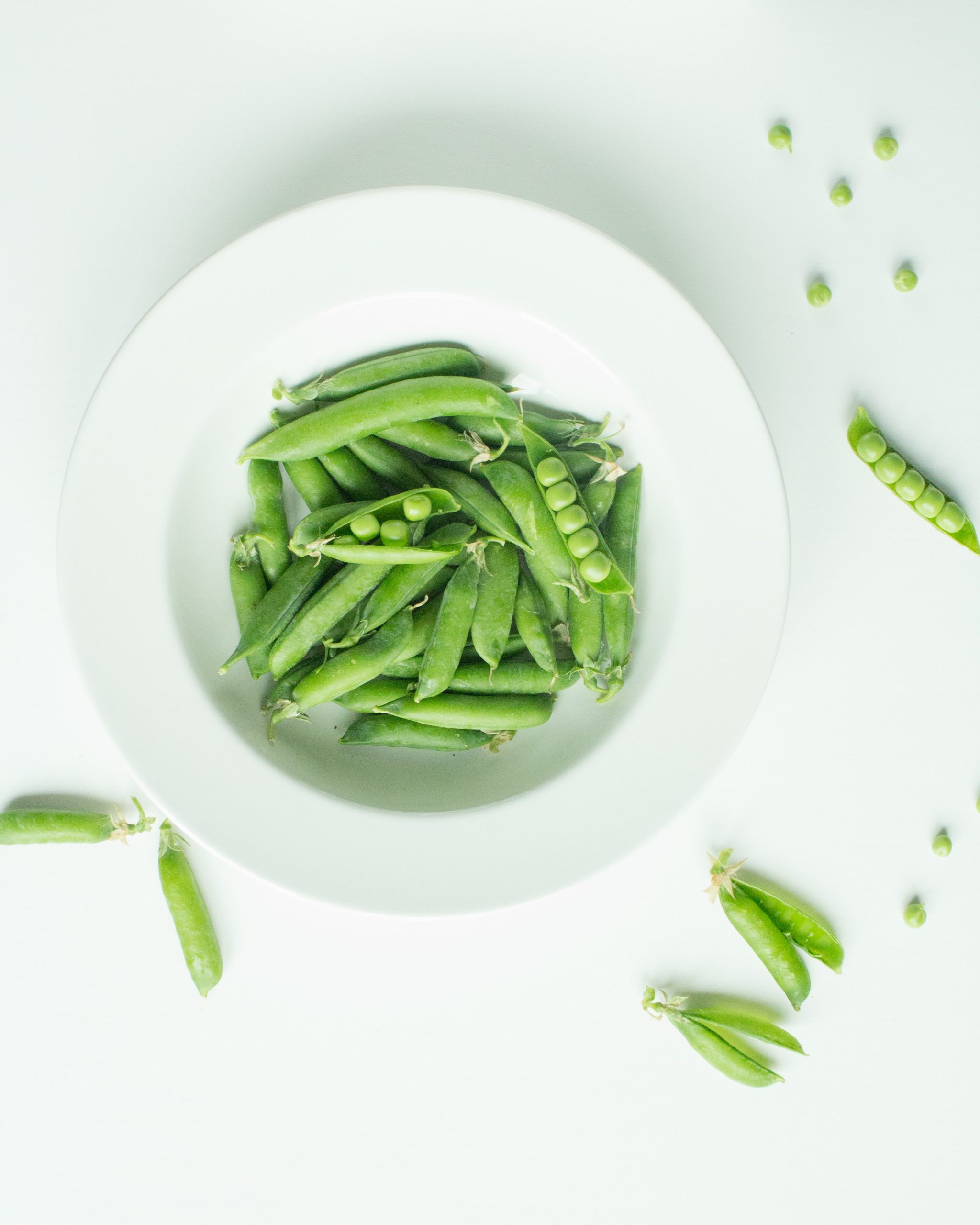 nicholas-barbaros-iwKlrhVbGzA-unsplash peas in a pod