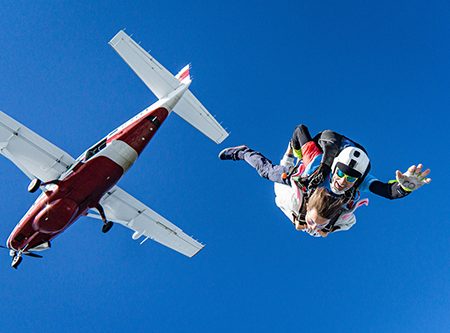 Skydiving Skydiving