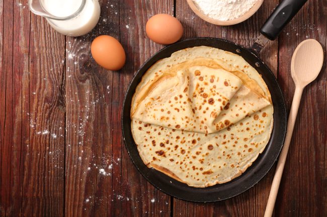crepe with ingredient