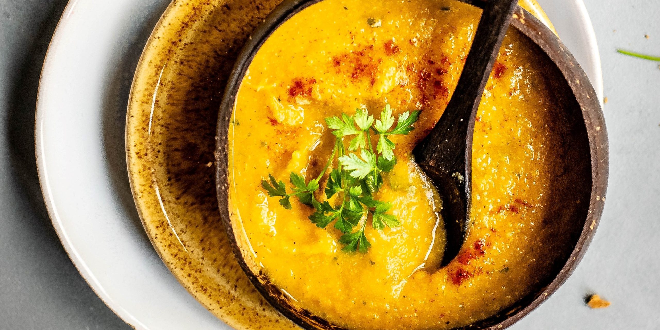 monika-grabkowska-w-R_sfcakP0-unsplash (2)