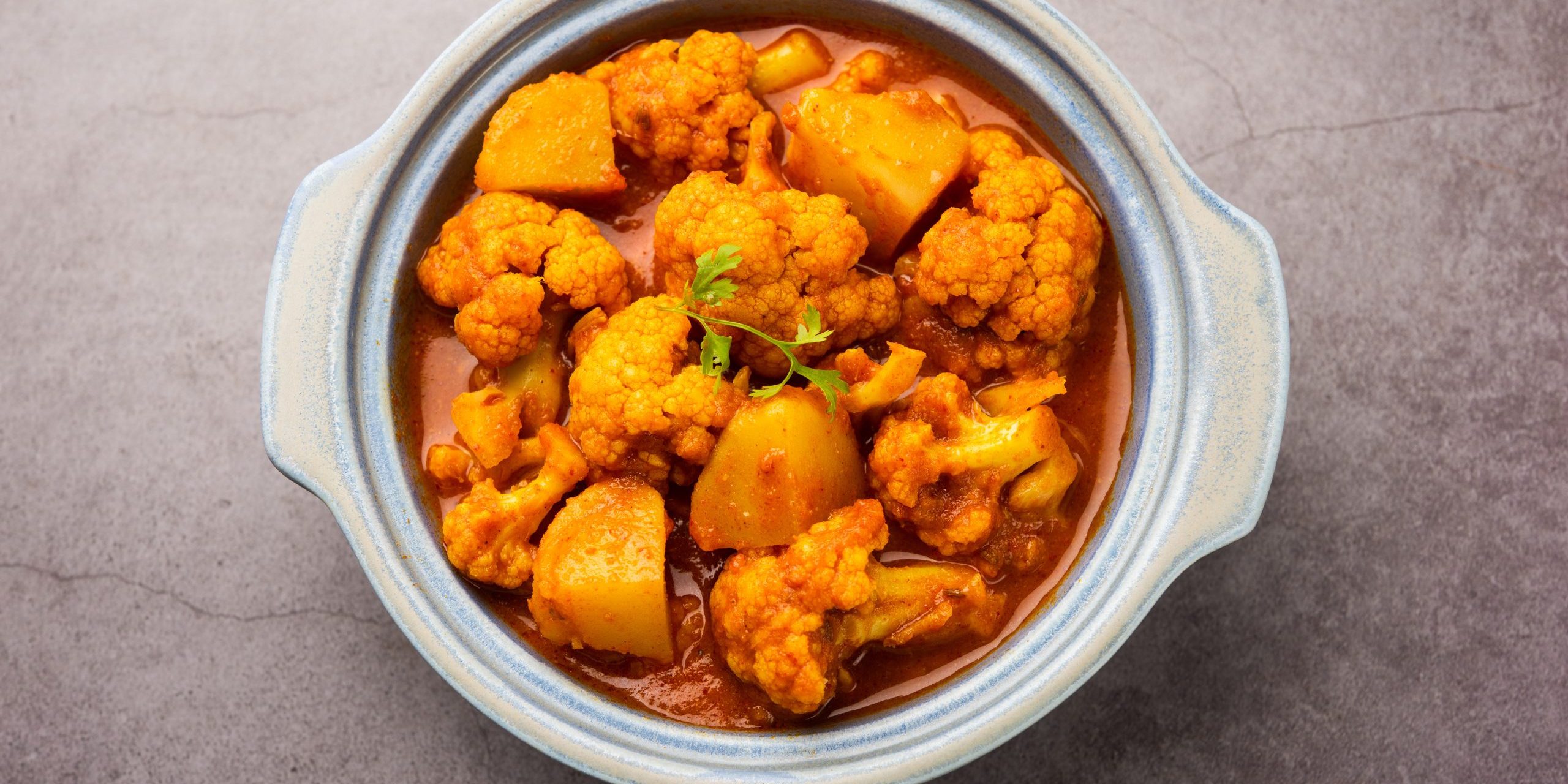 Aloo Gobi Masala curry with Chapati or paratha