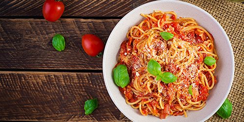 Spaghetti bacon and tom