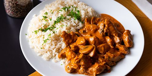 Beef stroganoff with rice